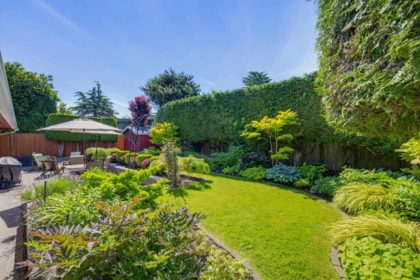 Hot Tub / Spa Photo of 5558 49 Avenue, Delta, BC