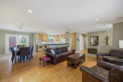 Pantry Photo of 5558 49 Avenue, Delta, BC