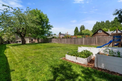 Hot Tub / Spa Photo of 9460 Coote Street, Chilliwack, BC