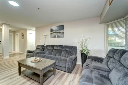 Kitchen Island Photo of 116 2964 Trethewey Street, Abbotsford, BC