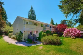 4627 Hoskins Road, North Vancouver, BC