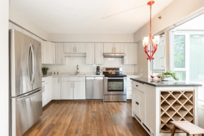 Kitchen Photo of 203 3170 Gladwin Road, Abbotsford, BC