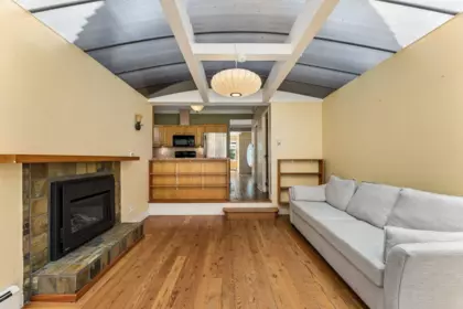 Office / Den Photo of 408 E 2nd Street, North Vancouver, BC
