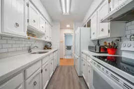 202 8770 Laurel Street, Vancouver, BC