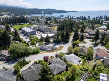 Front Yard Photo of 5599 Medusa Place, Sechelt, BC
