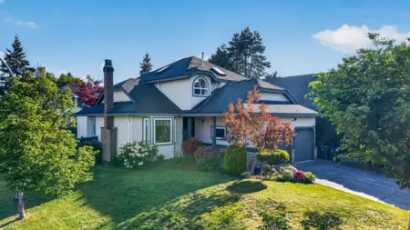 16296 87 Avenue, Surrey, BC, Surrey — Single Family Residence for sale
