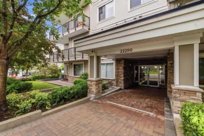 109 22290 North Avenue, Maple Ridge, BC, Maple Ridge — Apartment/Condo for sale