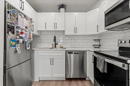 Kitchen Island Photo of 211 45749 Spadina Avenue, Chilliwack, BC