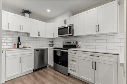 Kitchen Photo of 211 45749 Spadina Avenue, Chilliwack, BC