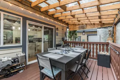 Breakfast Nook Photo of 7063 129a Street, Surrey, BC