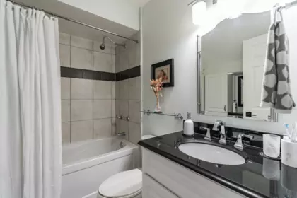 Kitchen Island Photo of 7063 129a Street, Surrey, BC