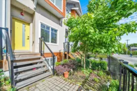 2 909 First Street, New Westminster, BC