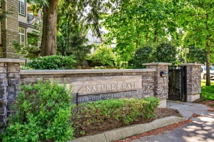 213 33318 E Bourquin Crescent, Abbotsford, BC, Abbotsford — Apartment/Condo for sale