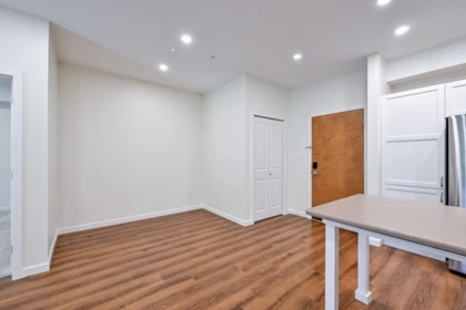 Office / Den Photo of 213 33318 E Bourquin Crescent, Abbotsford, BC