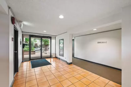 402 1350 Comox Street, Vancouver, BC, Vancouver — Apartment/Condo for sale