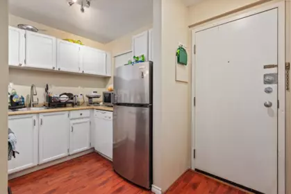 Walk-In Closet Photo of 402 1350 Comox Street, Vancouver, BC