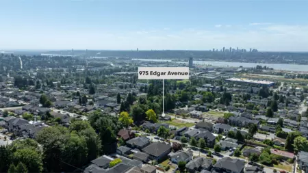 975 Edgar Avenue, Coquitlam, BC, Coquitlam — Single Family Residence for sale