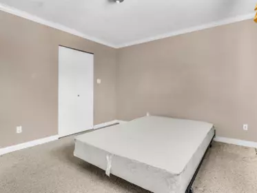 Basement Recreation Room Photo of 14783 101 Avenue, Surrey, BC