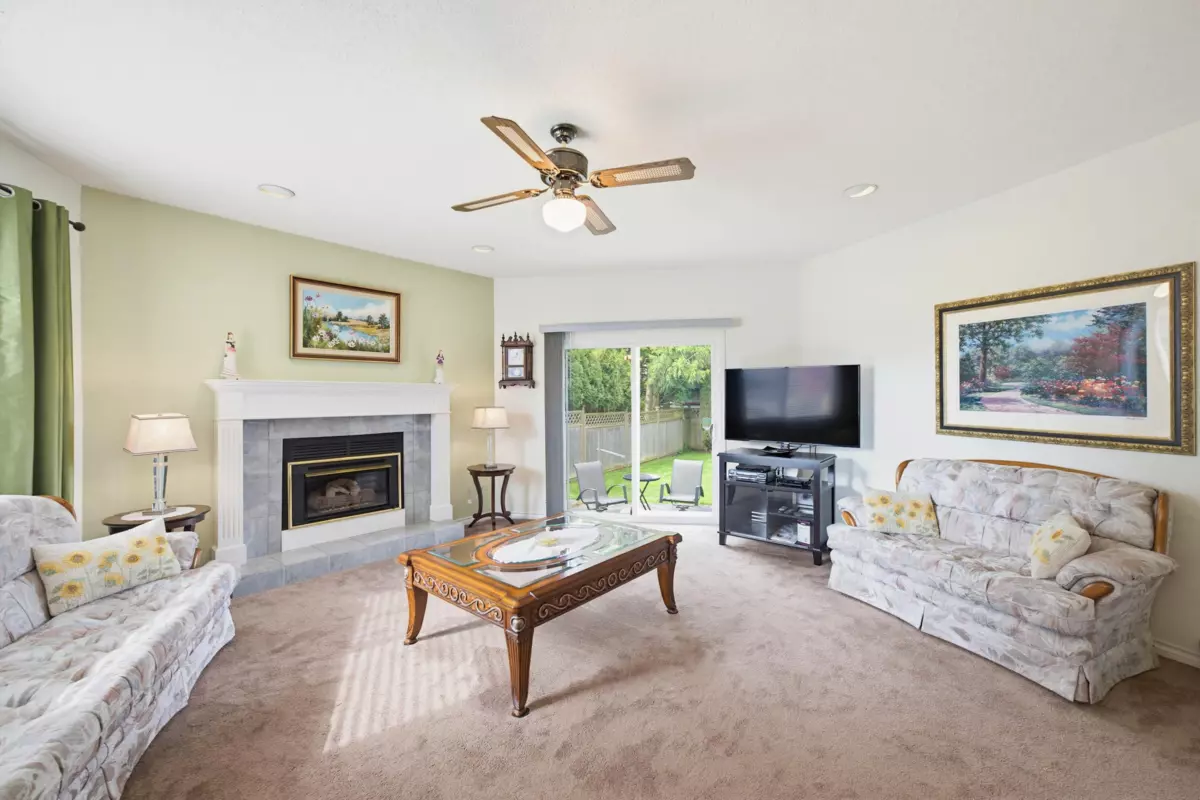 Living Room Photo of 4593 65a Street, Delta, BC