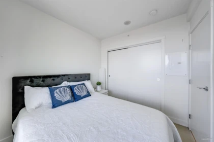 Bedroom 2 Photo of 1901 8288 Granville Avenue, Richmond, BC