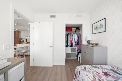 Office / Den Photo of 1905 823 Carnarvon Street, New Westminster, BC