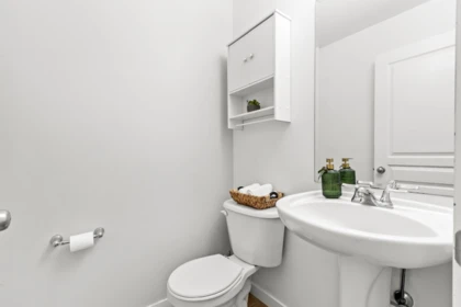 Laundry Room Photo of 20613 66a Avenue, Langley, BC