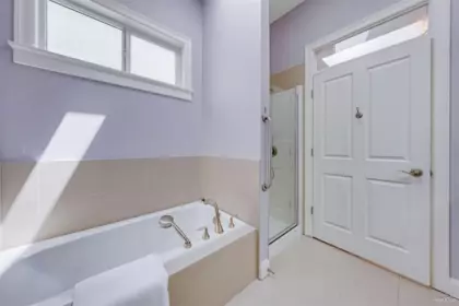 Hallway Photo of 226 Gifford Place, New Westminster, BC