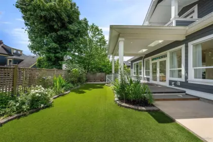 Hot Tub / Spa Photo of 226 Gifford Place, New Westminster, BC