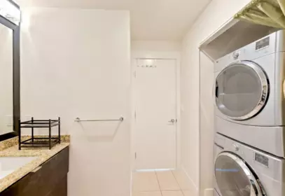 Guest Bathroom Photo of 1707 7088 18th Avenue, Burnaby, BC