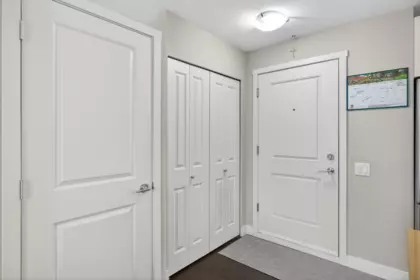 Powder Room Photo of 312 14358 60 Avenue, Surrey, BC