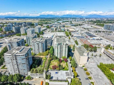 1106 7380 Elmbridge Way, Richmond, BC, Richmond — Apartment/Condo for sale