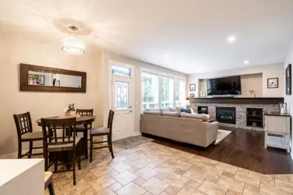 7020 195a Street, Surrey, BC, Surrey — Single Family Residence for sale