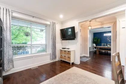 Powder Room Photo of 7020 195a Street, Surrey, BC