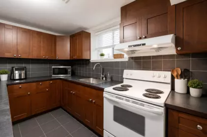 Swimming Pool Photo of 7020 195a Street, Surrey, BC