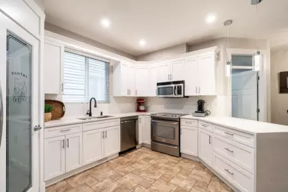 Walk-In Closet Photo of 7020 195a Street, Surrey, BC