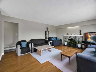 Breakfast Nook Photo of 1020 E King Edward Avenue, Vancouver, BC