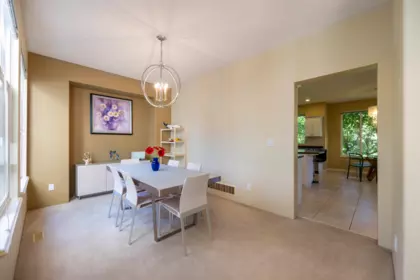 Kitchen Island Photo of 3280 Chartwell Green, Coquitlam, BC