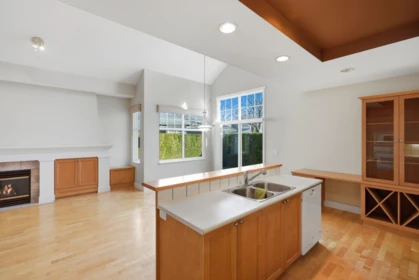 Kitchen Photo of 2 5900 Ferry Road, Delta, BC