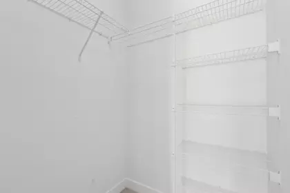 Walk-In Closet Photo of 605 500 Royal Avenue, New Westminster, BC