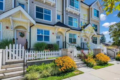 103 707 Robinson Street, Coquitlam, BC, Coquitlam — Townhouse for sale