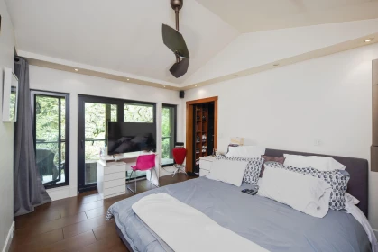Primary Bedroom Photo of 14275 28 Avenue, Surrey, BC