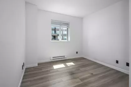 Basement Recreation Room Photo of 804 6133 Buswell Street, Richmond, BC
