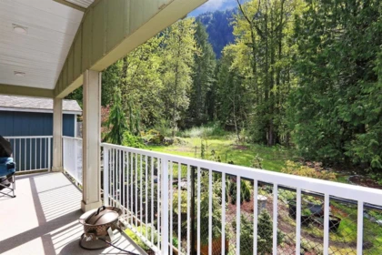 Walk-In Closet Photo of 71 53480 Bridal Falls Road, Chilliwack, BC