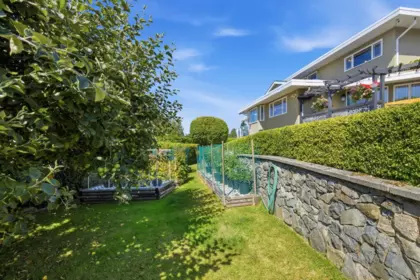 4827 Bluegrouse Drive, Sechelt, BC, Sechelt — Single Family Residence for sale
