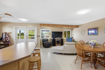 Garden / Landscaping Photo of 4827 Bluegrouse Drive, Sechelt, BC