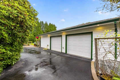 Laundry Room Photo of 21662 River Road, Maple Ridge, BC