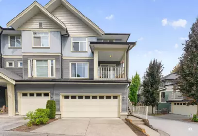 102 6575 192 Street, Surrey, BC, Surrey — Townhouse for sale