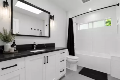 Powder Room Photo of 133 Woodland Drive, Delta, BC