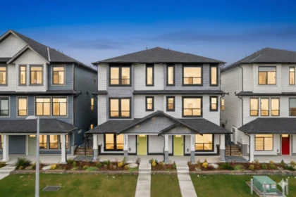 16673 16 Avenue, Surrey, BC, Surrey — Half Duplex for sale