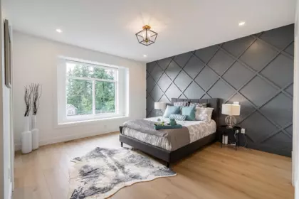 Guest Bathroom Photo of 16673 16 Avenue, Surrey, BC